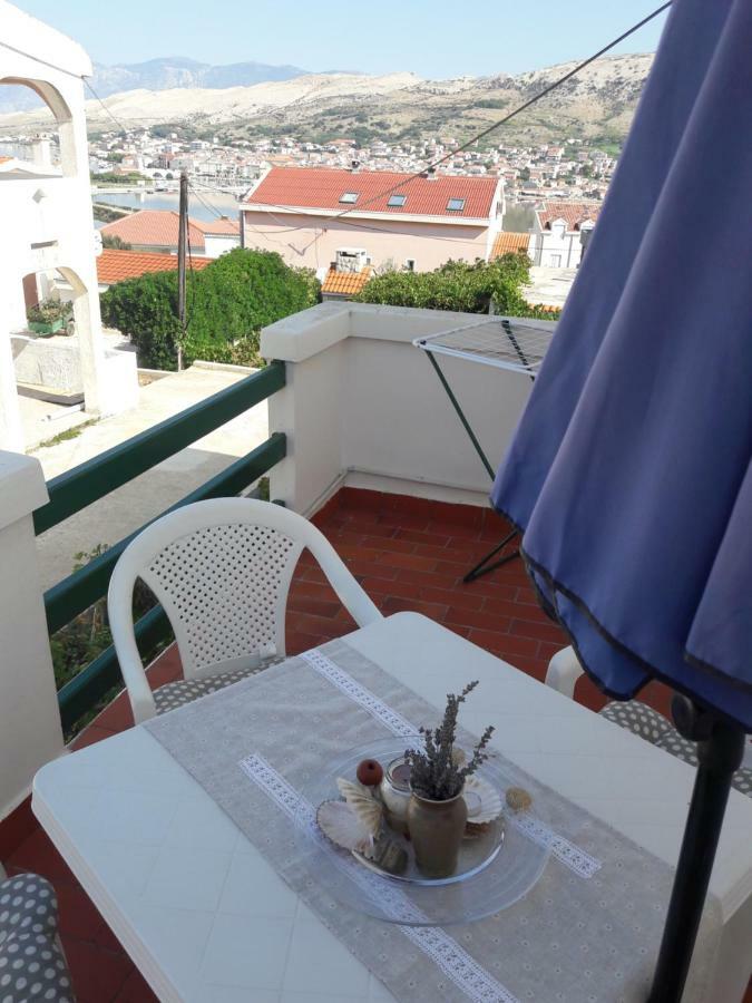 Apartments Pag Holiday Pag Town Bagian luar foto
