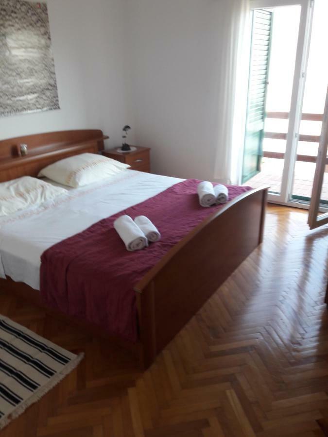 Apartments Pag Holiday Pag Town Bagian luar foto